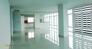omtien Beachfront Condominium